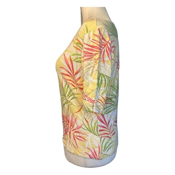Talbots Floral Print Tee Yellow Pink Green Short Sleeve Crewneck Tropical Top SP - Picture 3 of 8